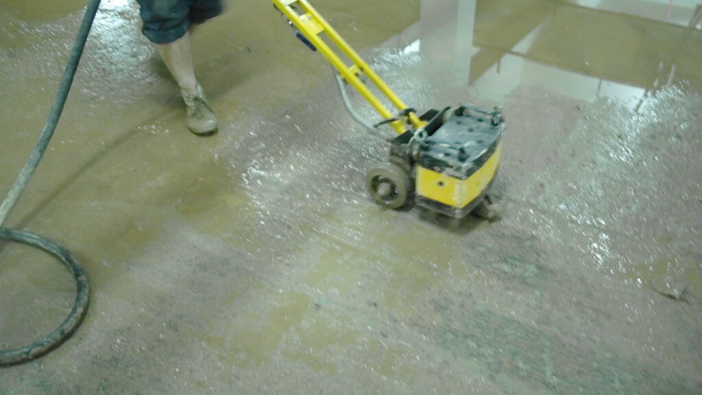 floor scabbler for concrete floor 